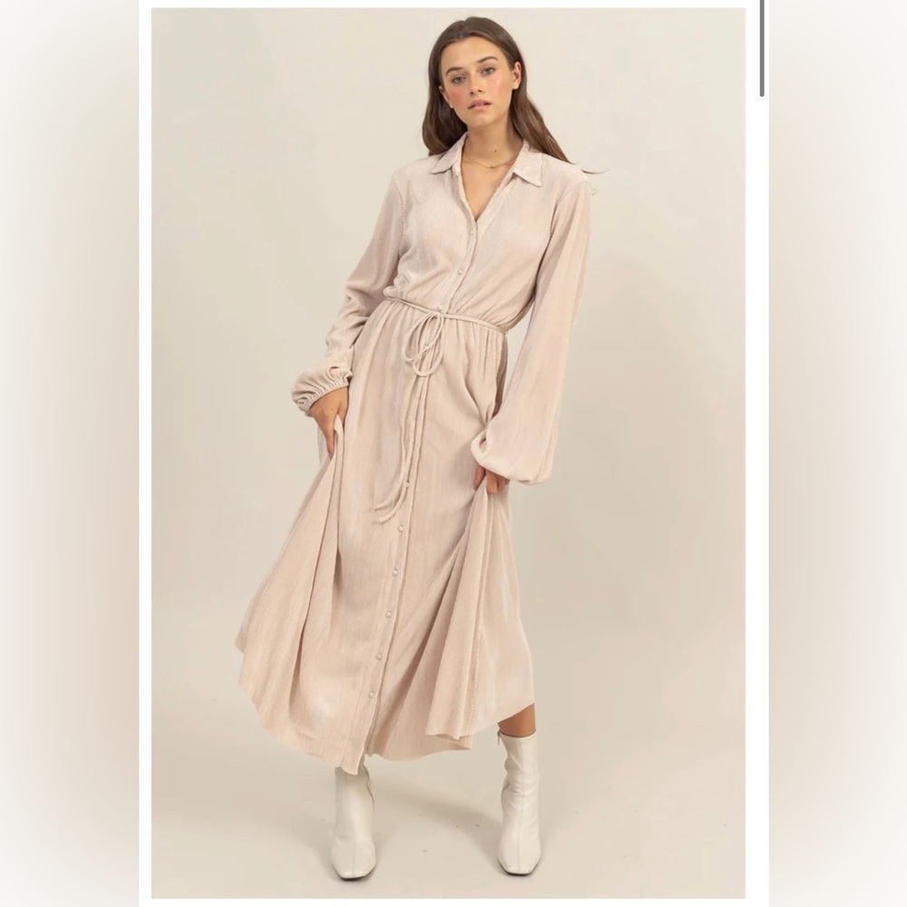 Pretty Pleated Button Down Maxi Dress - Black